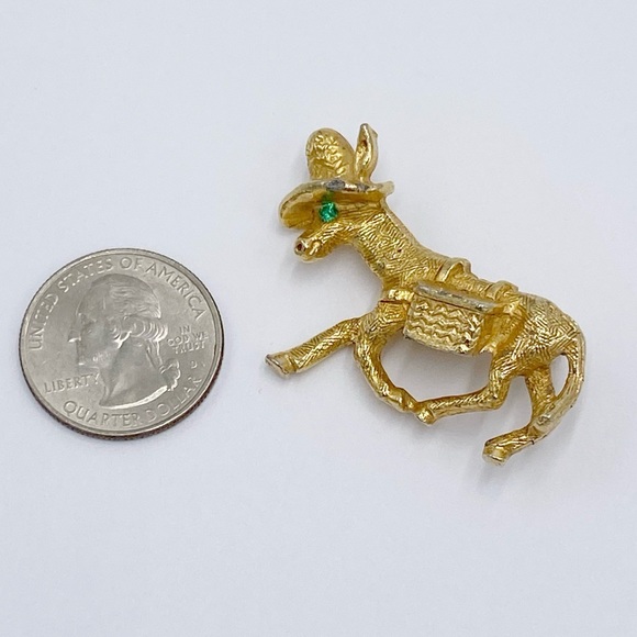 Vintage Goldtone Donkey Brooch Pin - Picture 2 of 6